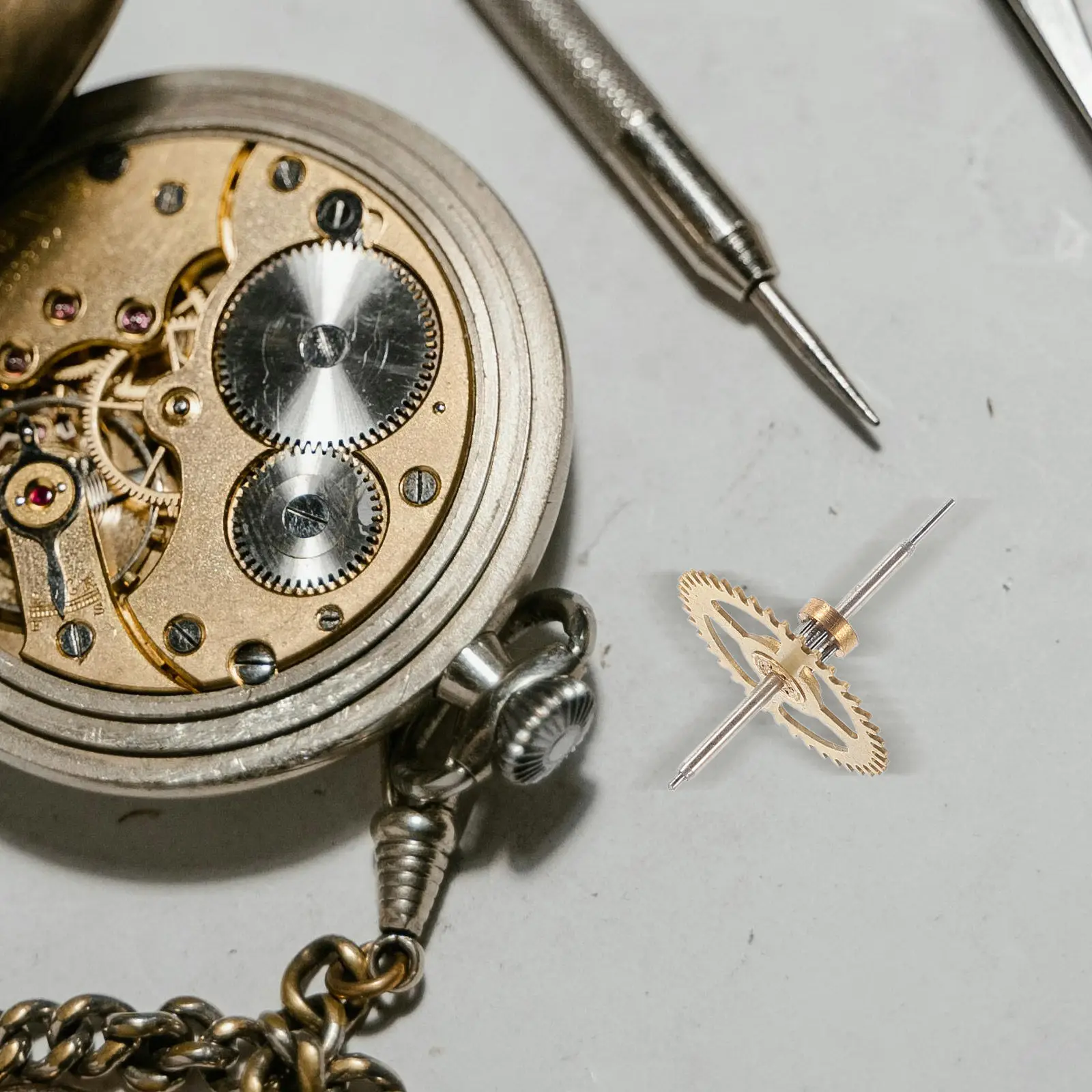 Upgraded Metal Alarm Clock Gear Replacement for Vintage Mechanical Clocks Robust Construction Longer Lifespan Efficient Clock