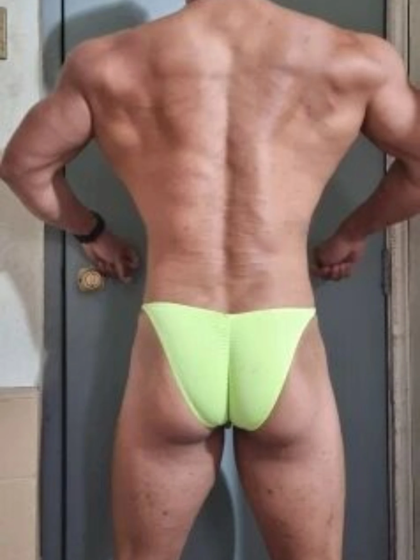 

Трусы-бикини, мужское нижнее белье, увеличивающая скольжение, мужские трусы с низкой посадкой, однослойные летние универсальные трусы, удобная посадка