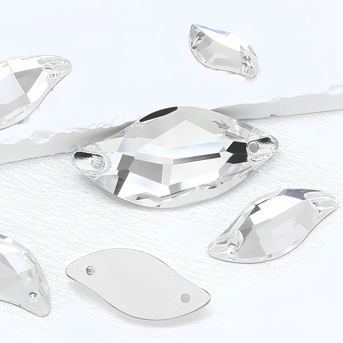S Shape Sew On Rhinestone Crys – Wedding Vendor recenzja i cena