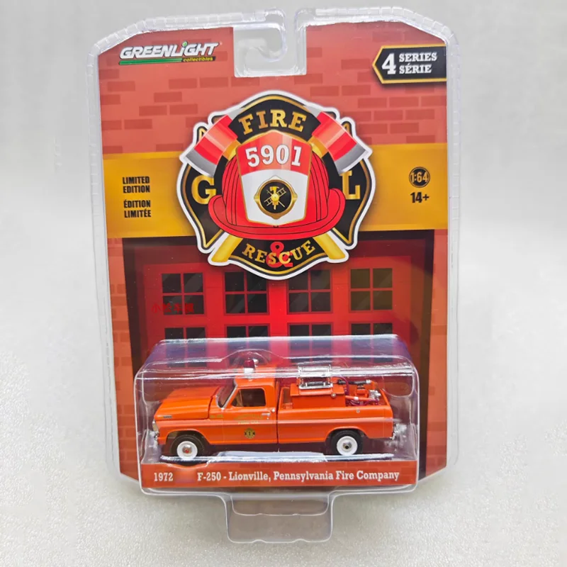 

GreenLight 1:64 Scale 1972 F-250 Alloy Car Model Static Collection Decorated Holiday Gifts Toys