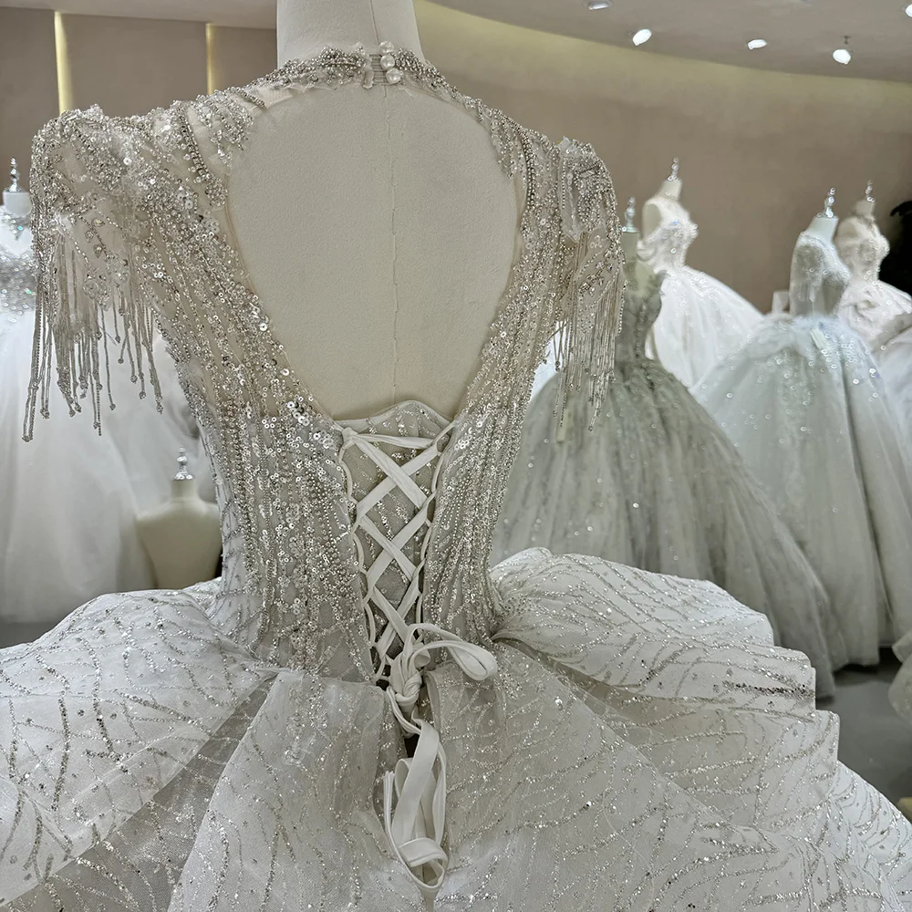 Exquisito vestido de novia de manga corta con perlas, vestidos de novia con lentejuelas, tren real sin espalda personalizado para novia, فستان temperaturkol