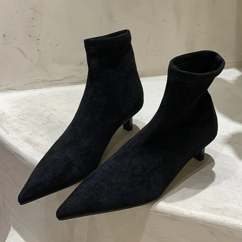 Stivaletti da donna in pelle scamosciata punta a punta scarpe con tacco sexy donna tendenza moda inverno stivali Chelsea nuove pompe di marca Mujer Snow Botas
