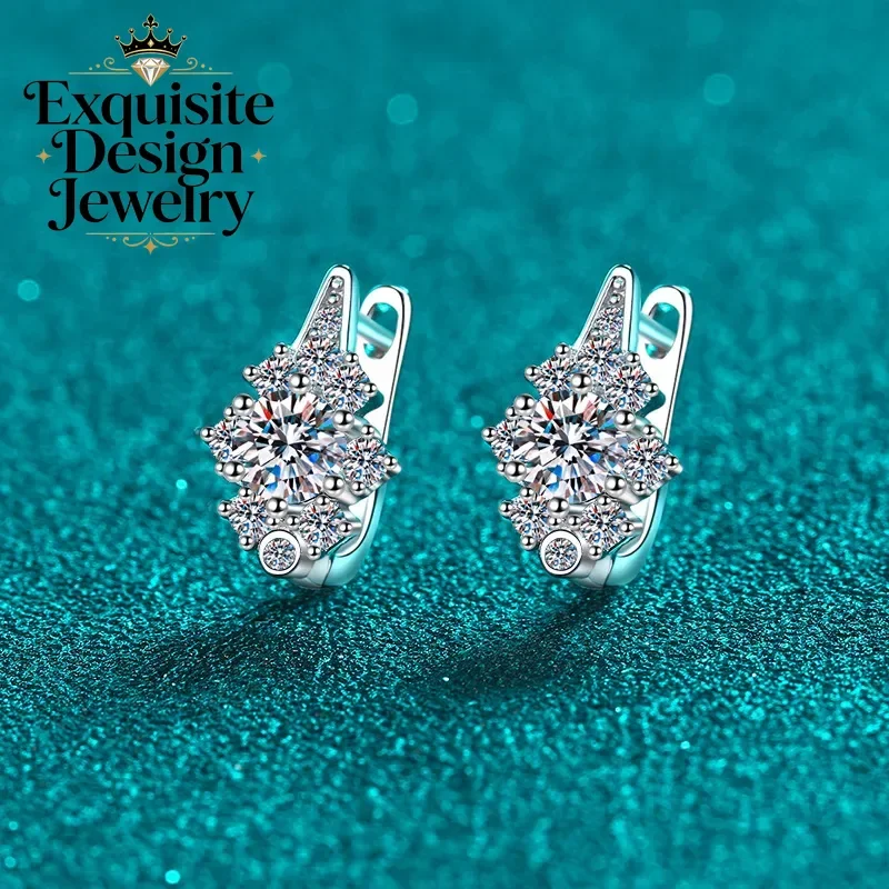 

Eye-catching! U Shaped 1ct Moissanite Hoop Earrings for Women, Versatile Stylish Platinum Pt950 Ear Buckles Fine Jewelry Gifts