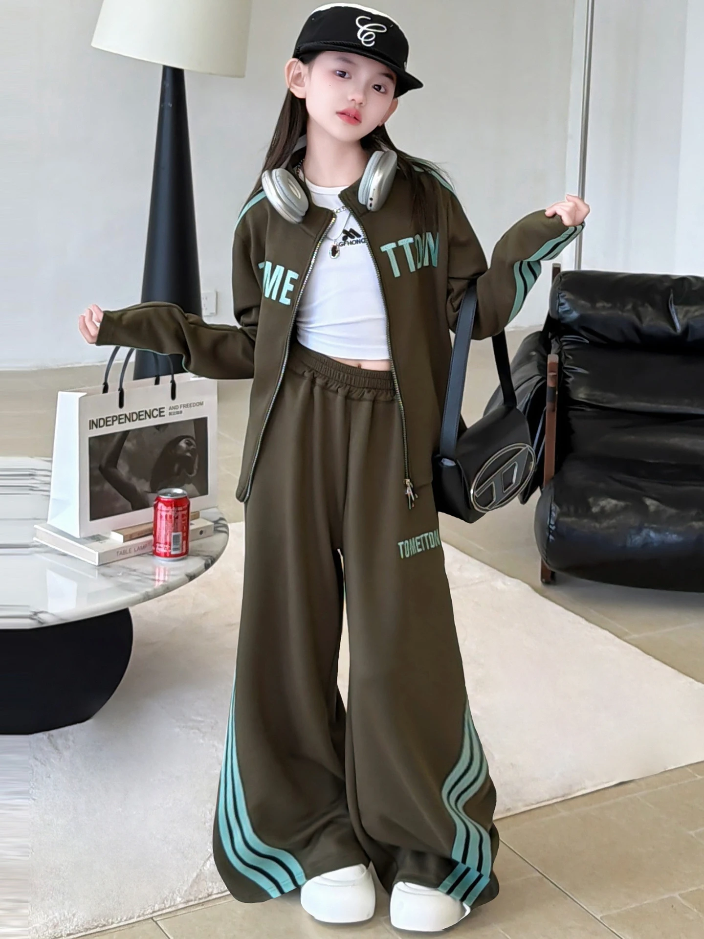 

Girls Casual Faion Spring Autumn Two-Piece Set High Waist Wide Leg Pants Cardigan Breathable Cotton Zipper Loose Fit Childr...