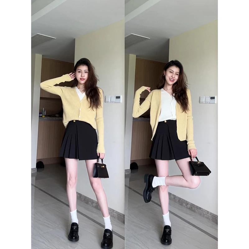 

Свитер Zhang a Xing Heareat: Новинка осени, простой и элегантный, повседневный, универсальный, с цветовыми блоками, вязаный, свободного кроя, с V-образным вырезом, длинный рукав.