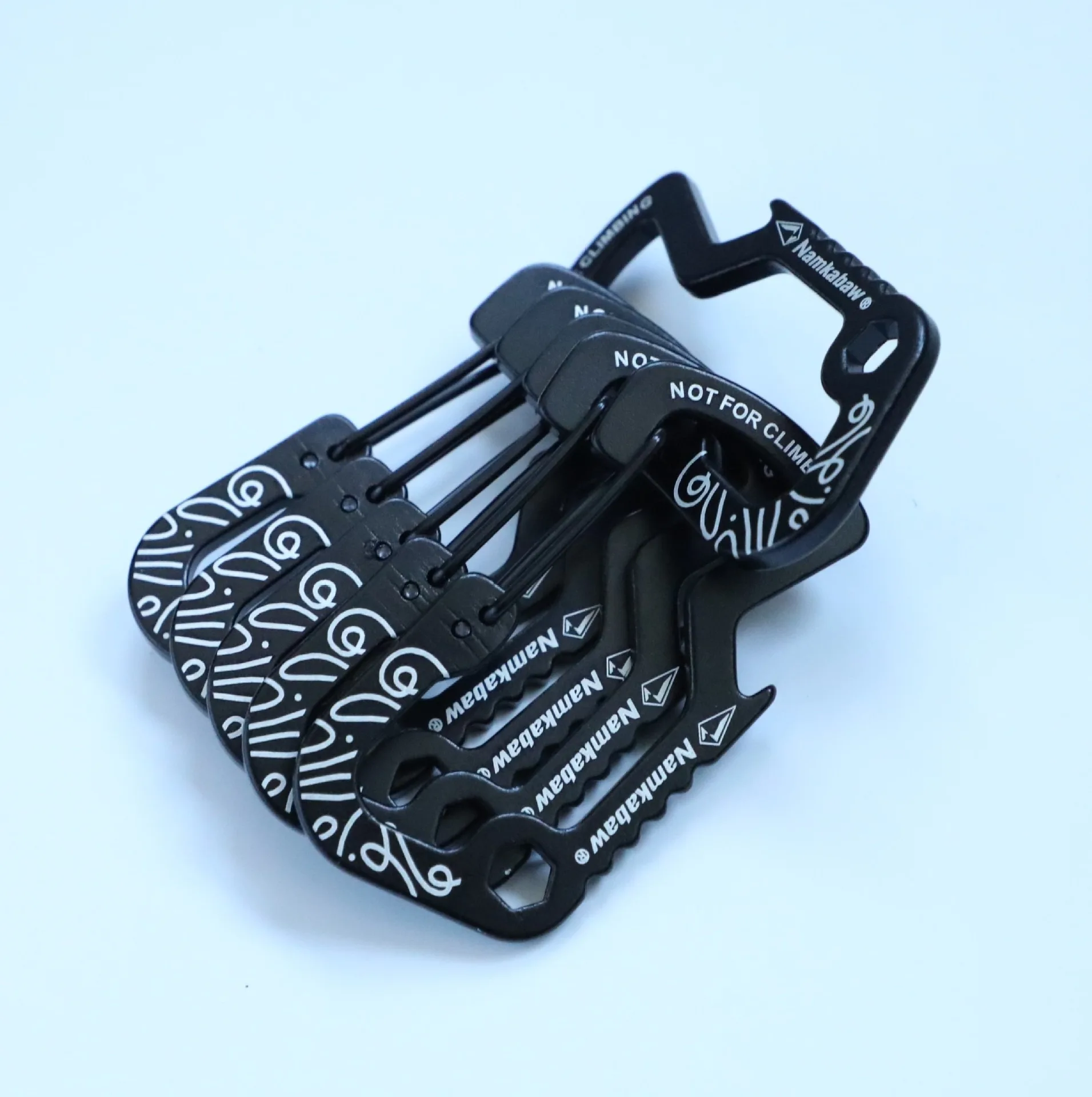 Multifunktionaler taktischer Hakenkarabiner mit Paracord-Schlüsselanhänger und Anti-Verlust-Seil für Outdoor-Camping, Wandern und Notfallausrüstung – Detail 6