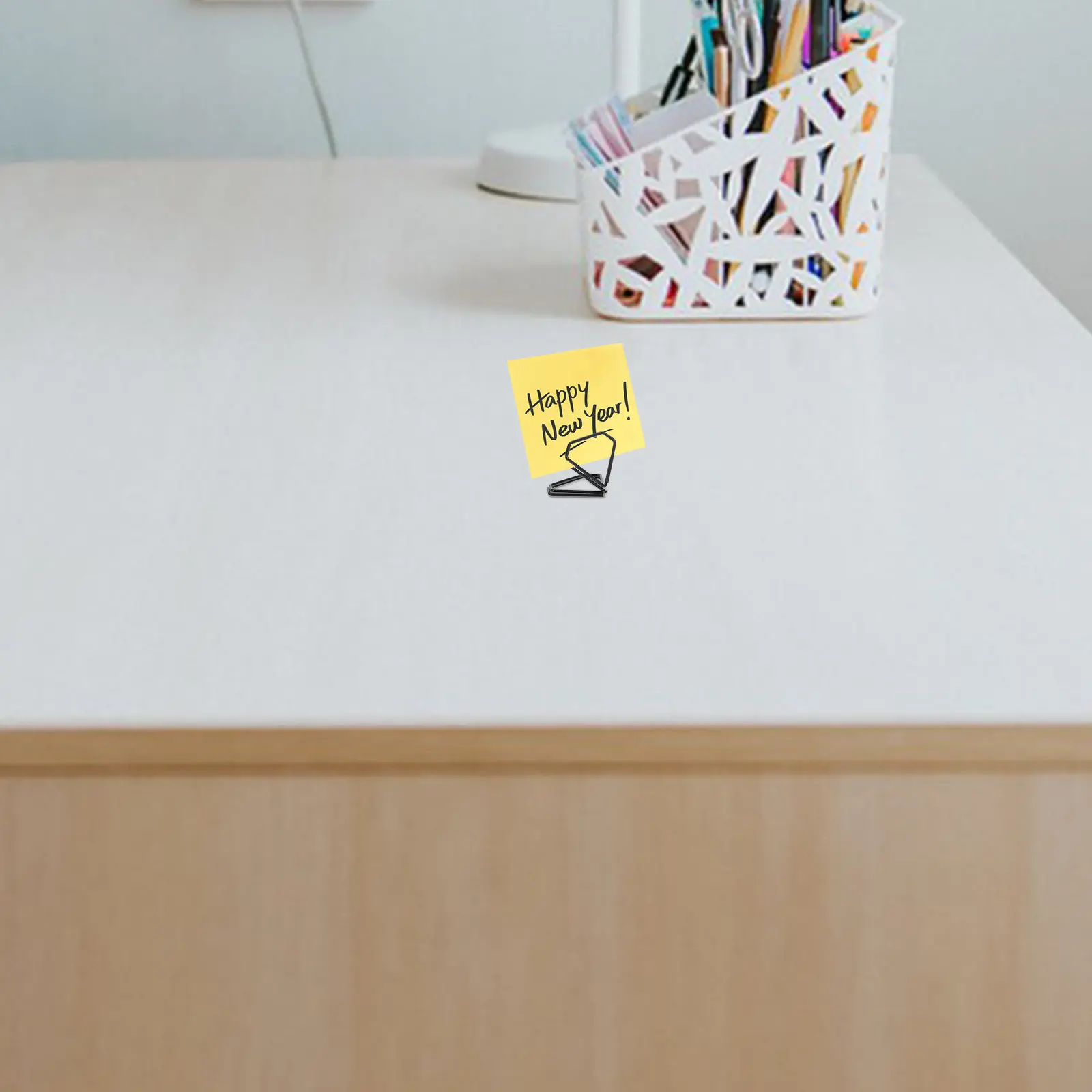 10Pcs Metal Place Card Holders Sturdy Triangular Note Clips for Desk Display Business Card Holder Table Picture Stand Memo Clip