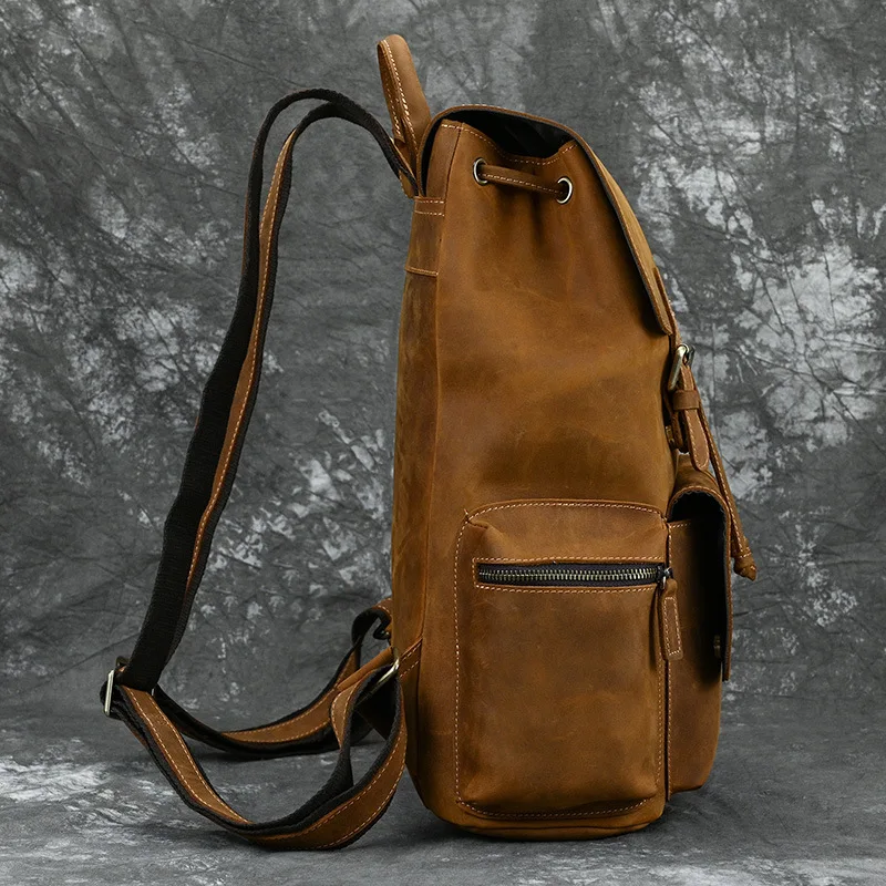 Fashionable Men's Backpack New Retro Men's leather Backpack Casual Shoulder Bag Handbag large Capacity Men's Backpack