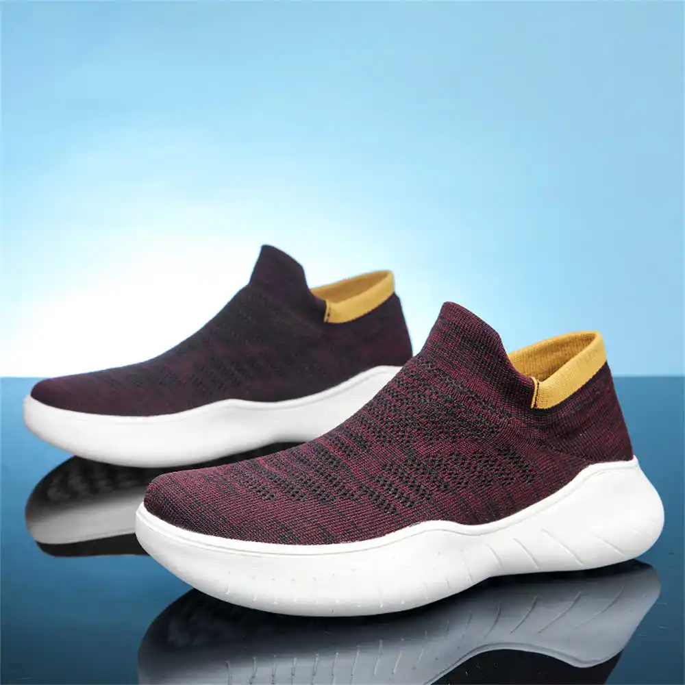 

knitted special size moccasins men 2022 brands Skateboarding yellow black sneakers famous shoes men sports tenismasculine YDX2