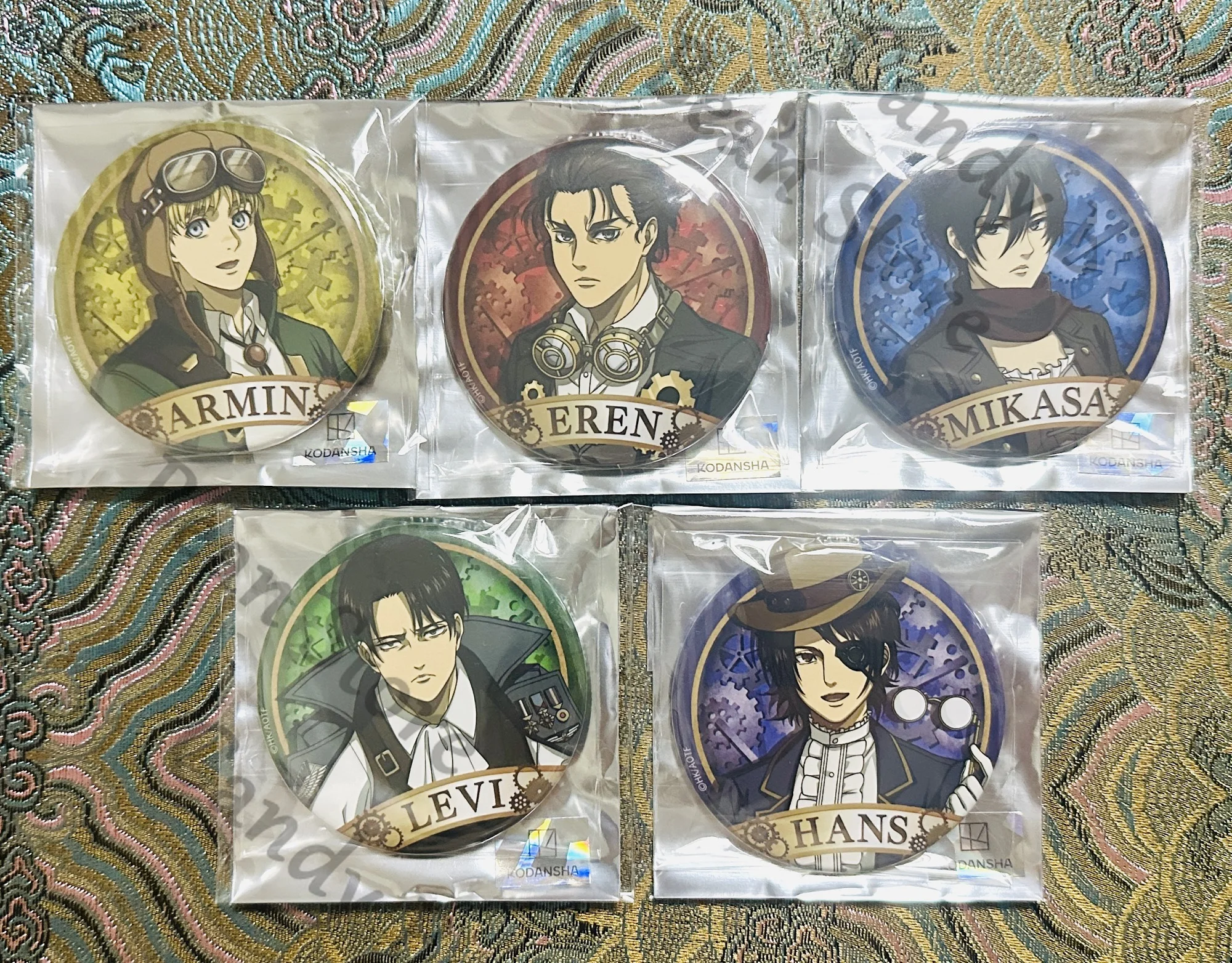 

Аниме Атака Титанов Леви Акерман Ханж Зои Армин Эрен Косплей Мультфильм Жесть Значок Брошь Эмблема Булавка Подвеска Подарок