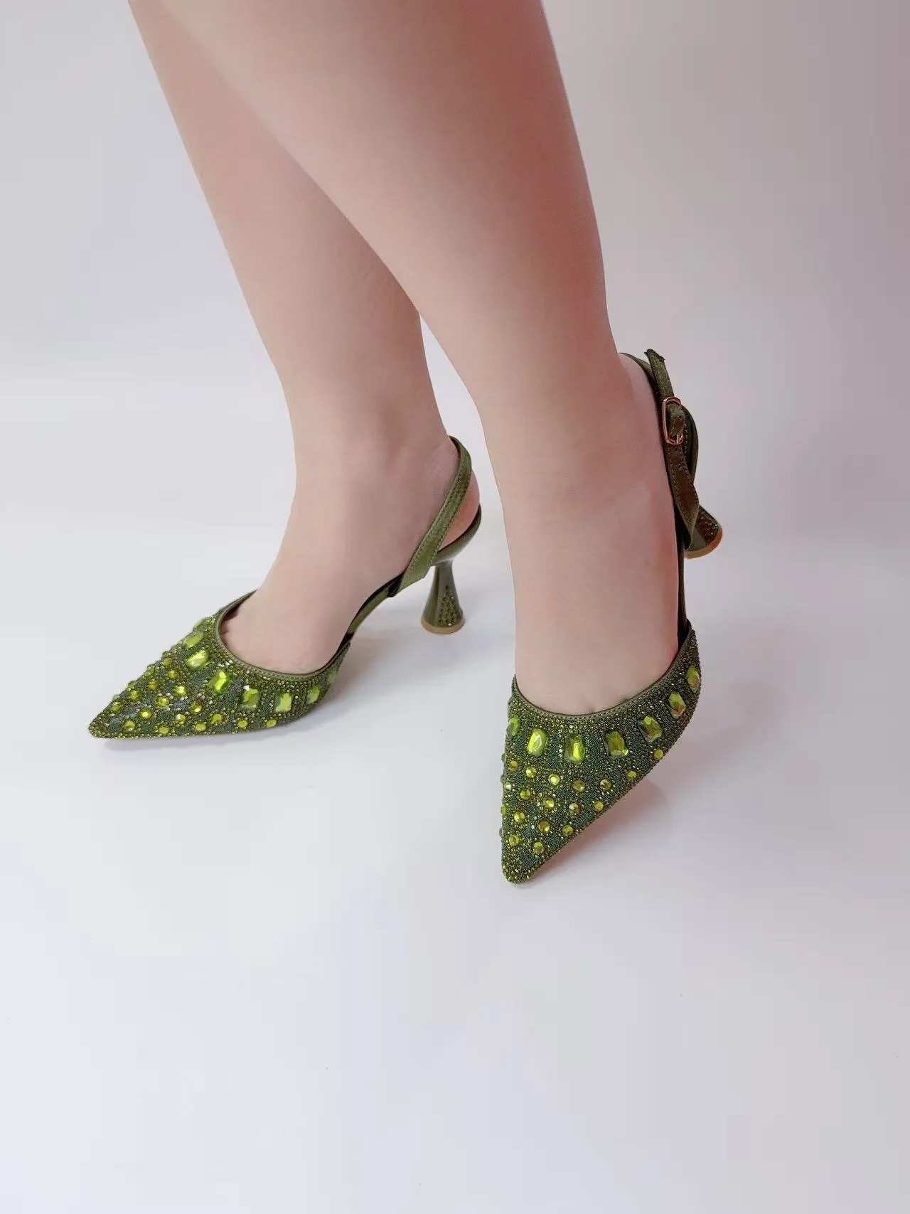 Latest Women Luxury Rhinestones Wedding Party Wedge Shoes Nigerian Women Party Pumps High Heels Slip on Shoes for Women