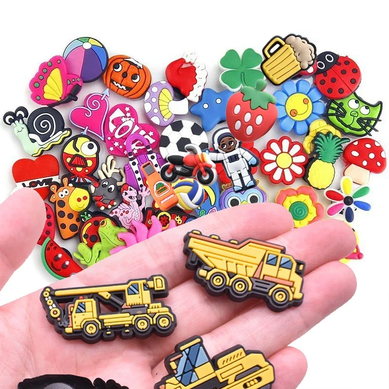 Random Shoe Charms for Crocs Accessories Set Shoes Charm for Croc Decorations Pins Men Accessory Jeans Woman Clogs Clips Badges