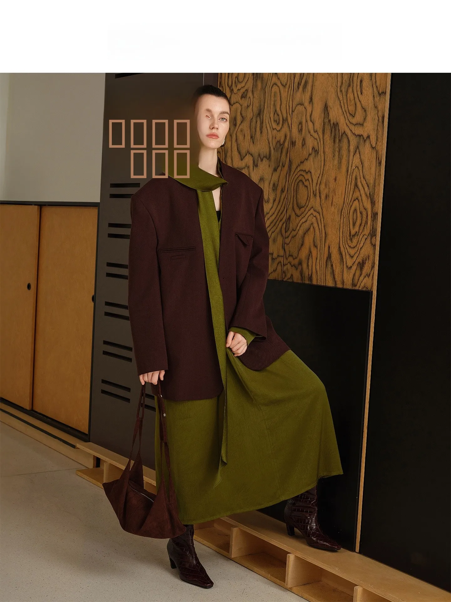 ออเดรย์ หวัง เทรนช์โค้ท ผ้าวูลผสมไหม ลายตาราง ปกเสื้อแบบลา펠 ทรงหลวม แขนยาว สำหรับฤดูใบไม้ร่วง ดีไซน์ดั้งเดิม