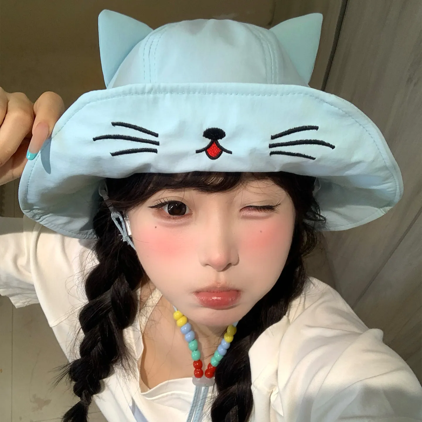 Cute Cat Embroidered Ear Bucket Hats for Women Summer Travel Sunscreen Versatile Personalized Beaded Strap Lace Up Sun Cap Bob