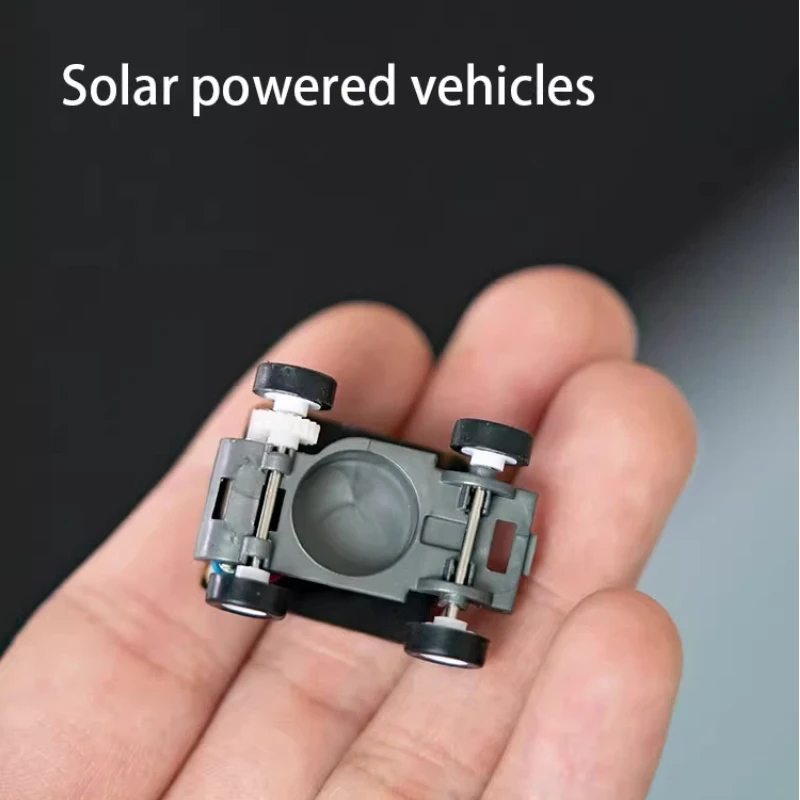 Mini carro de brinquedo de insetos movido a energia solar, faça você mesmo, modelo educacional de haste artesanal para crianças, decoração criativa de mesa, presente