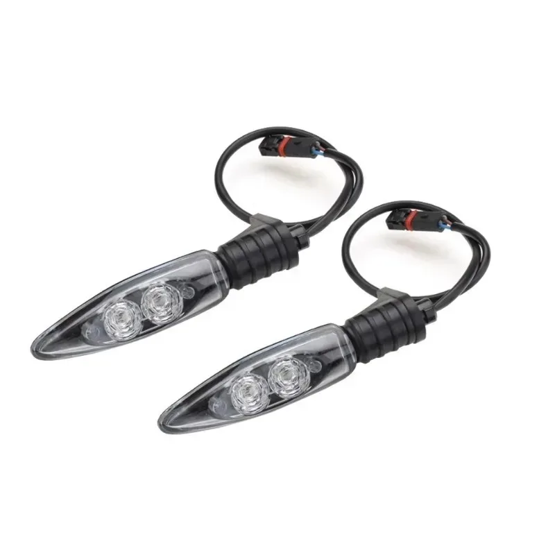 

Для R1200GS Adv, F650GS, R1200R, S1000R, S1000RR, F800GS, K1300S, G310R/GS: светодиодные указатели поворота (передние + задние)