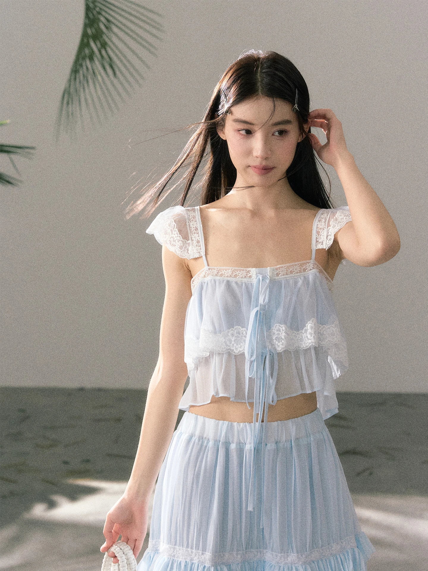 

LAFREEDOM Summer New Lace Trim Chiffon Halter Top Skirt Set Vacation Style Women's Fashion Polyester Short Length Slightly El...