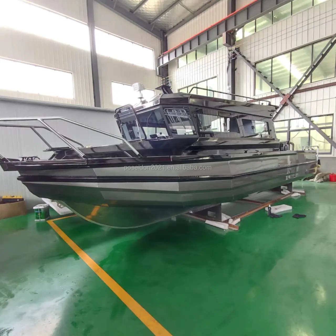 9m Aluminum Plate Weld Luxury Cruising Yacht Party Cabin Boat with Outboard Engine