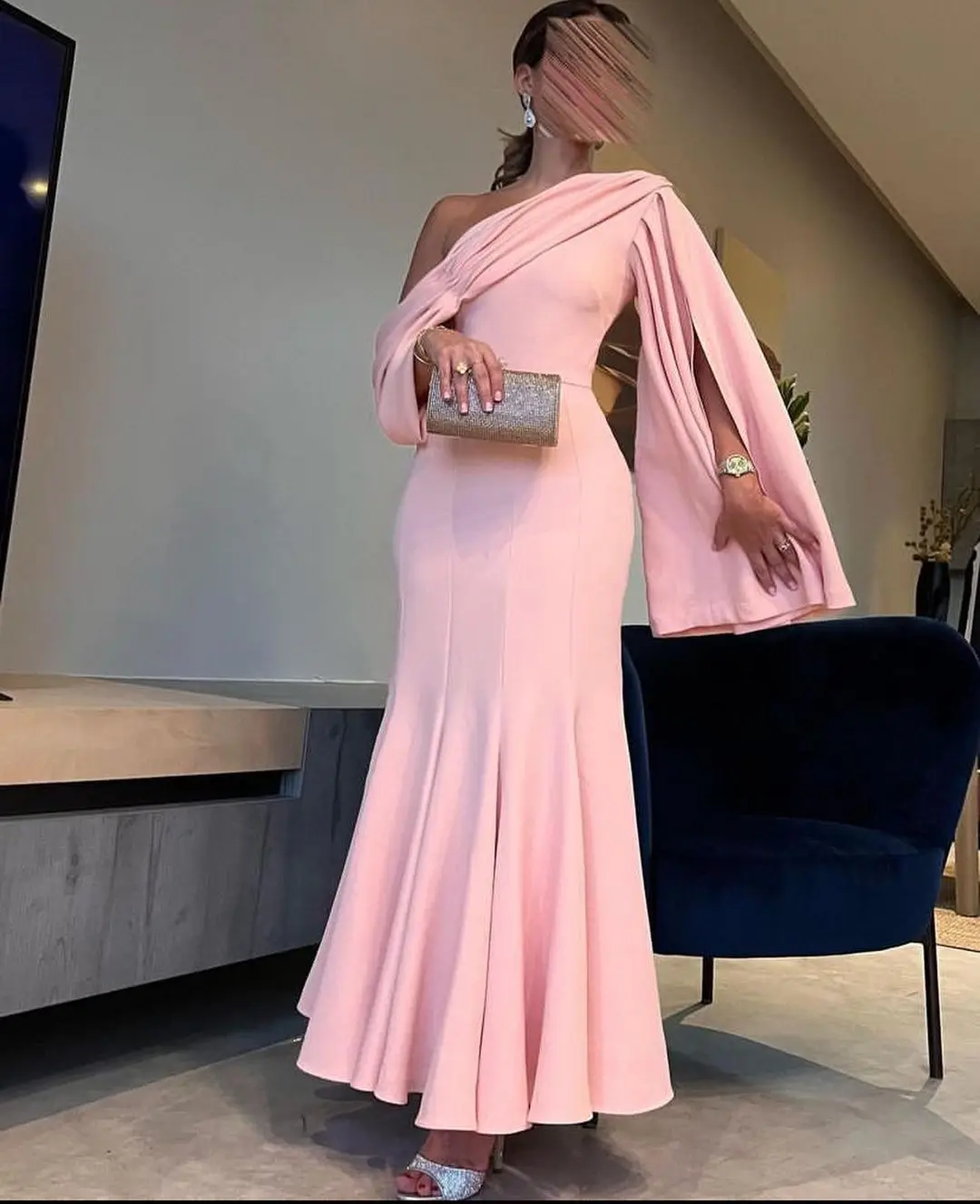 

Vintage Mermaid Long Sleeve One Shoulder Prom Dresses Pleated Floor Length Party Dresses Formal Occasion Dresses