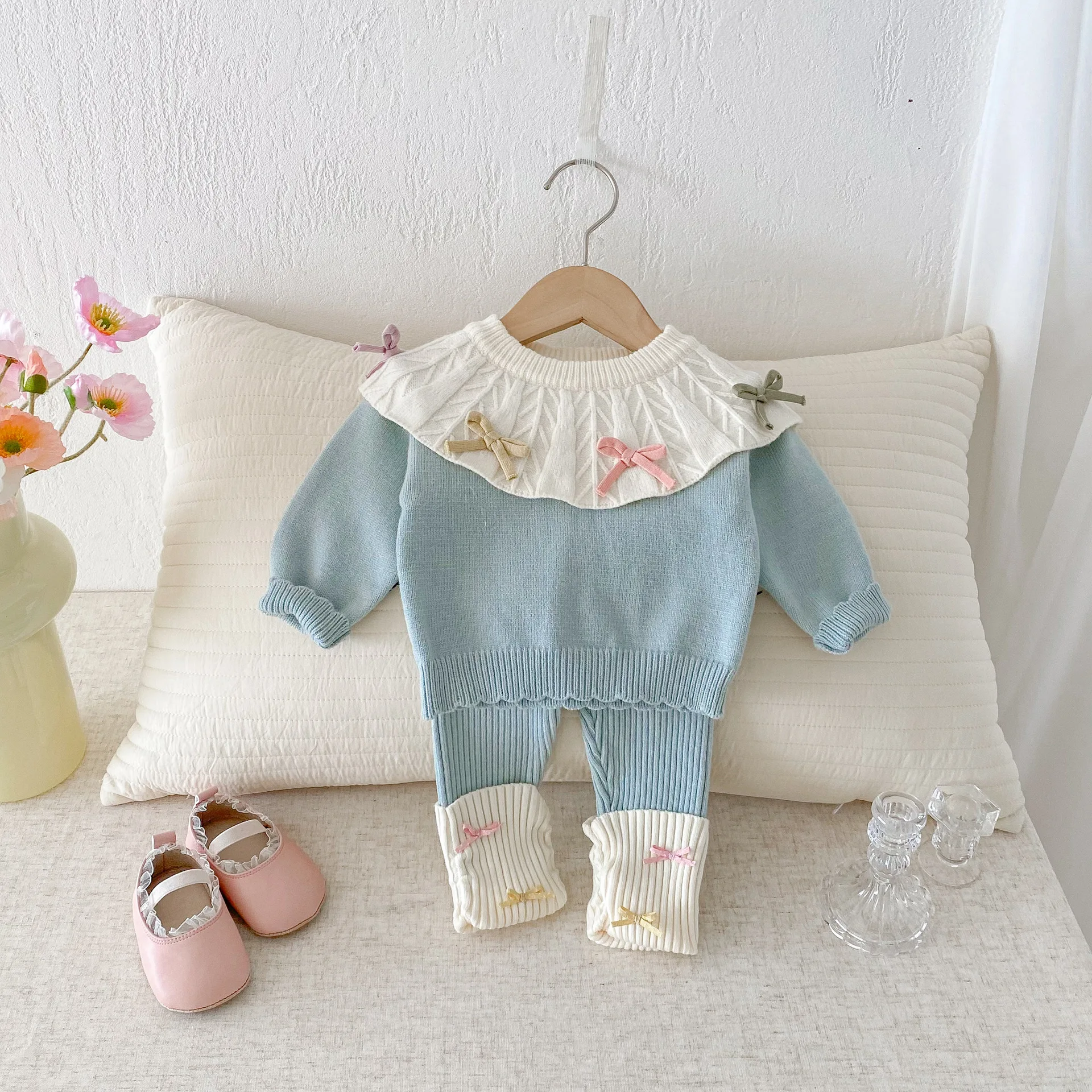 2026 Autumn/Winter New Knitted Suit Baby Girl Doll Collar Bow Top Leggings Two-Piece Set