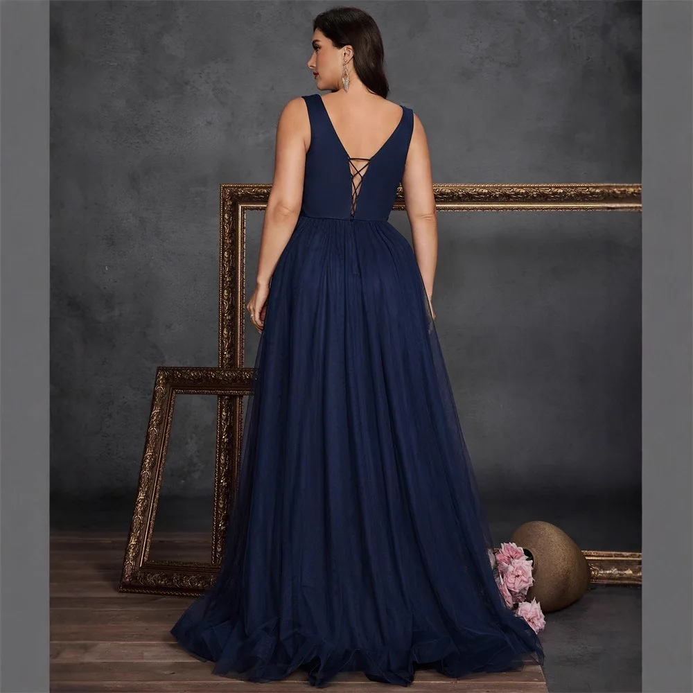 ชุดราตรีปักลายสำหรับคุณแม่ ไซส์พลัส สำหรับงานพรอมหรืองานเลี้ยง ออกแบบเซ็กซี่สำหรับสาวอวบอัด ผ้าไหมเอวต่ำ