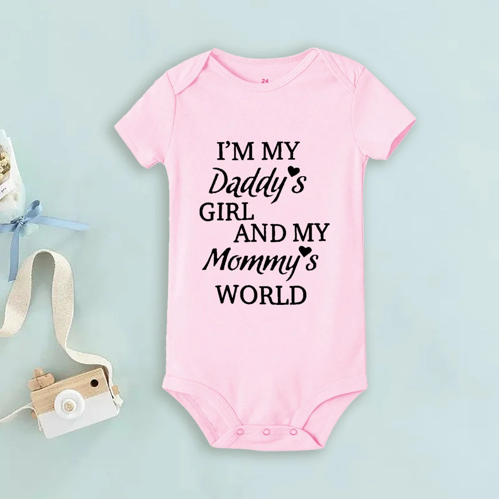 

Casual Comfort Infant Romper I'M MY DADDY'S GIRL AND MOMMY'S WORLD Baby Bodysuit Letter Print Girls Jumpsuit Best Present