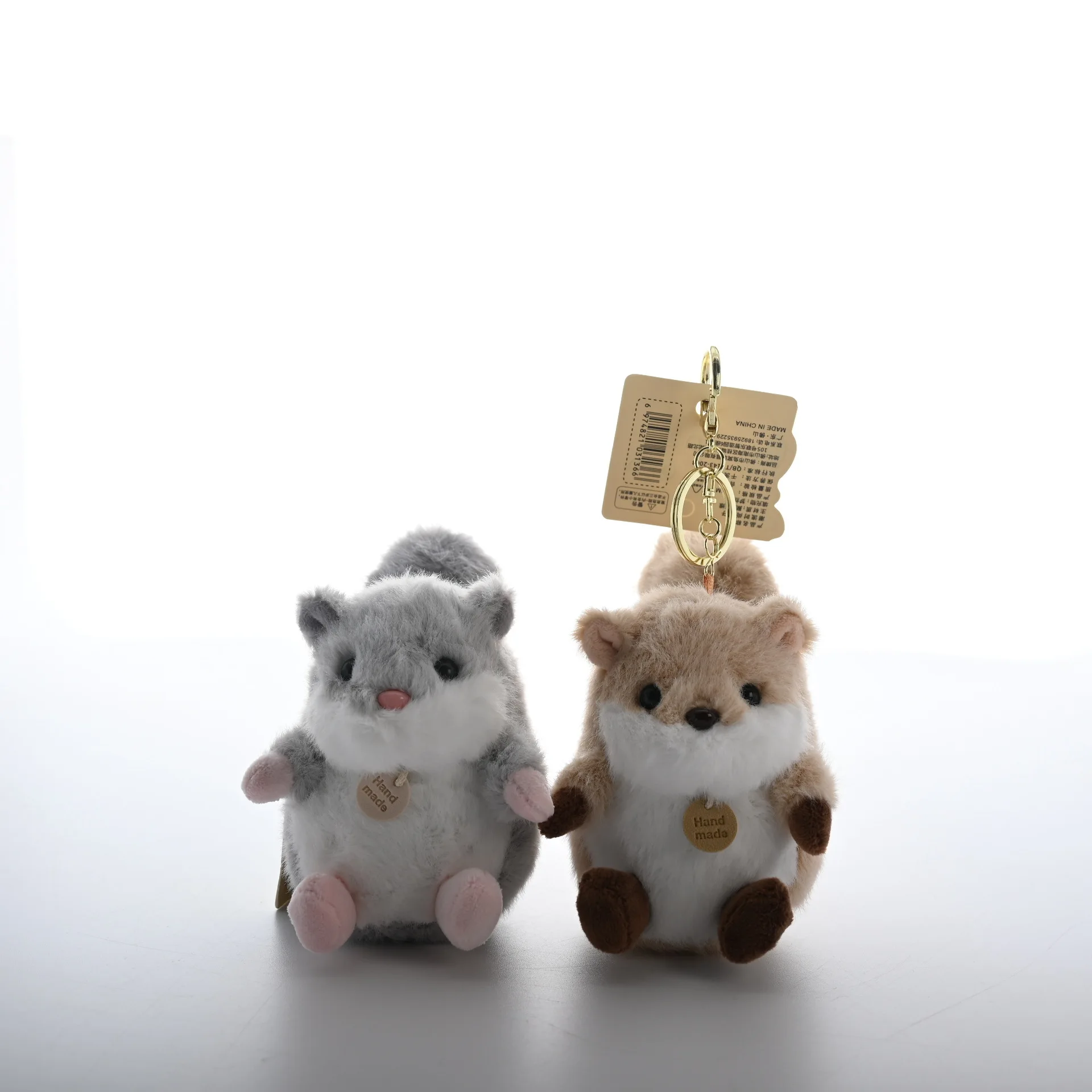 Porte-clés en peluche douce et potelée, jouet écureuil, cadeau d'anniversaire créatif, Animal de dessin animé, écureuil, décor de sac à dos en peluche