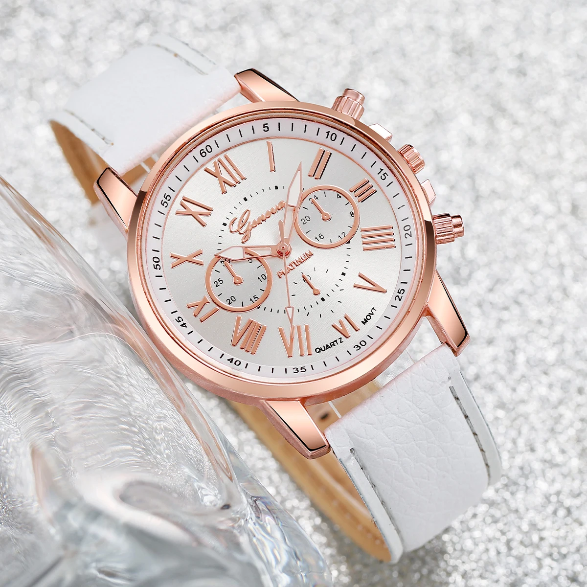 6PCS/Set Fashion Watch Women's Casual Leather Strap Versatile Round Dial Quartz Watch with Heart Trees Bracelet Set