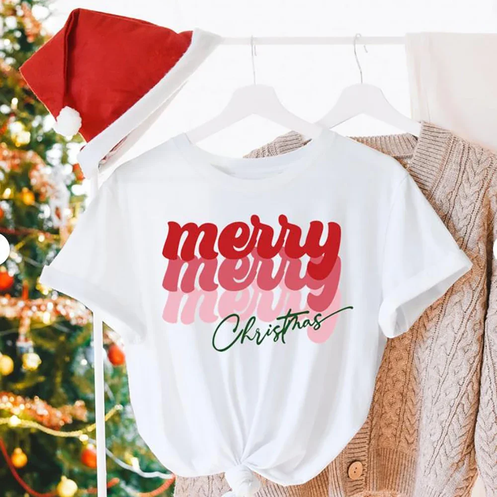 

Graphic Tee Merry Christmas Tee Cute Retro Christmas T-Shirt Christmas Party Holiday T-Shirt
