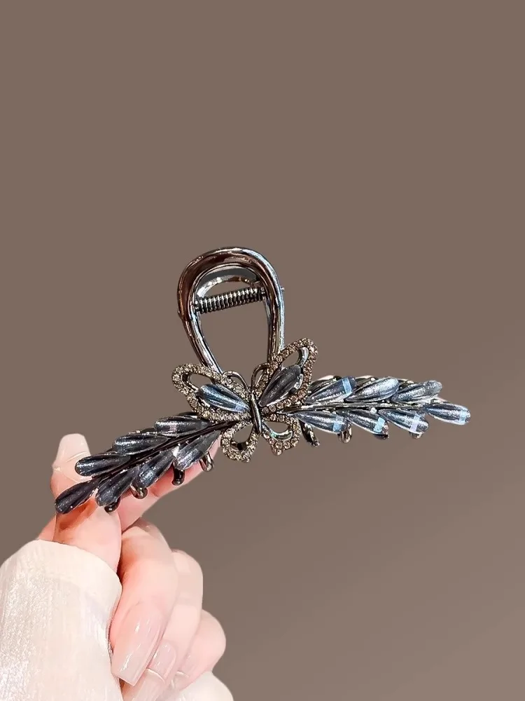 エレガントな蝶のヘアクリップ、ラインストーンシャーククランプ、オリジナルデザイン合金ヘアアクセサリー、高級感のあるビーズ装飾