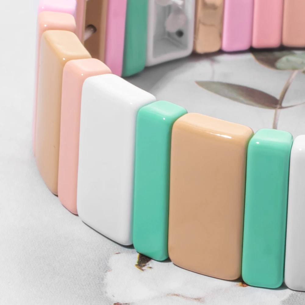 2024 New Enamel Bracelets Pink Color Theme Supper Deal Boho Beads Elastic Bangle Hand Accessory
