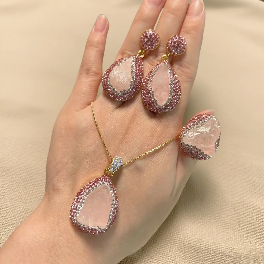 Heilkristall-Schmuckset, rauer natürlicher rosa Kristall, Halskette, Ohrring, Ring für Frauen, handgefertigt, roher Quarzstein, Hochzeitsgeschenk