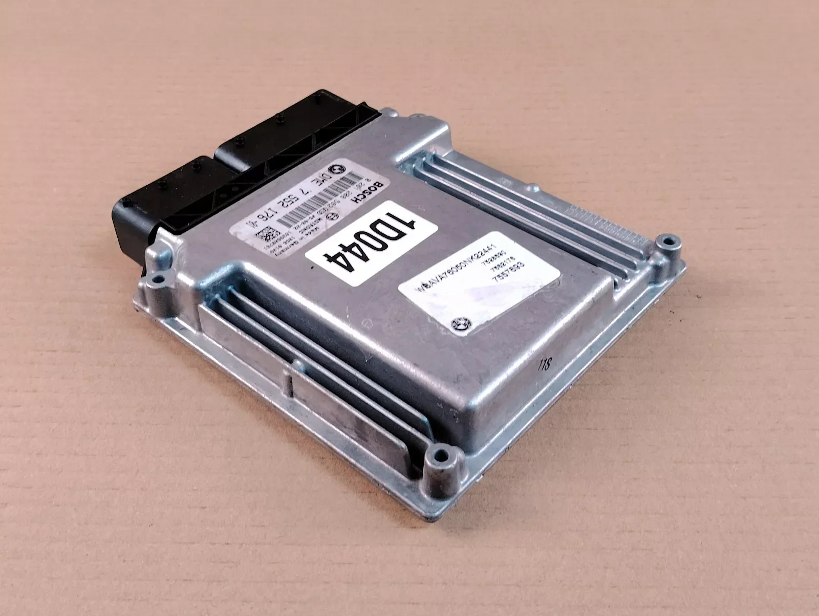 لوحدة التحكم في المحرك E87 E90 120i 320i N46 ECU 0261208582   دي إم إي 7552176   01