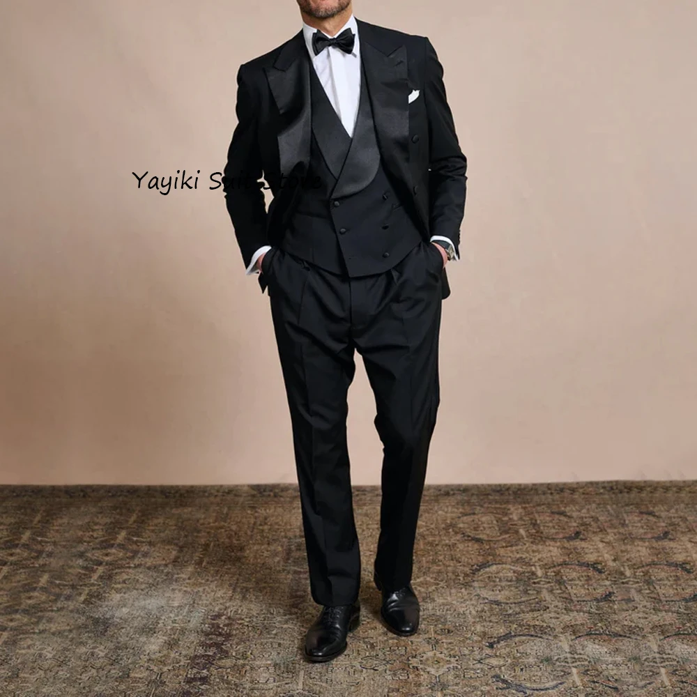 

Мужской костюм с воротником из атласной строчки, роскошные комплекты, мужские элегантные костюмы, двубортные трендовые костюмы, прямые карманы, мужской мужской пиджак