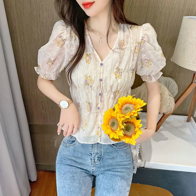 Hollow Embroidery Floral Print V Neck Short Sleeve Elegant Women Shirts Summer Fashion Sweet Chic Slim Top Blouse Clothes Blusas