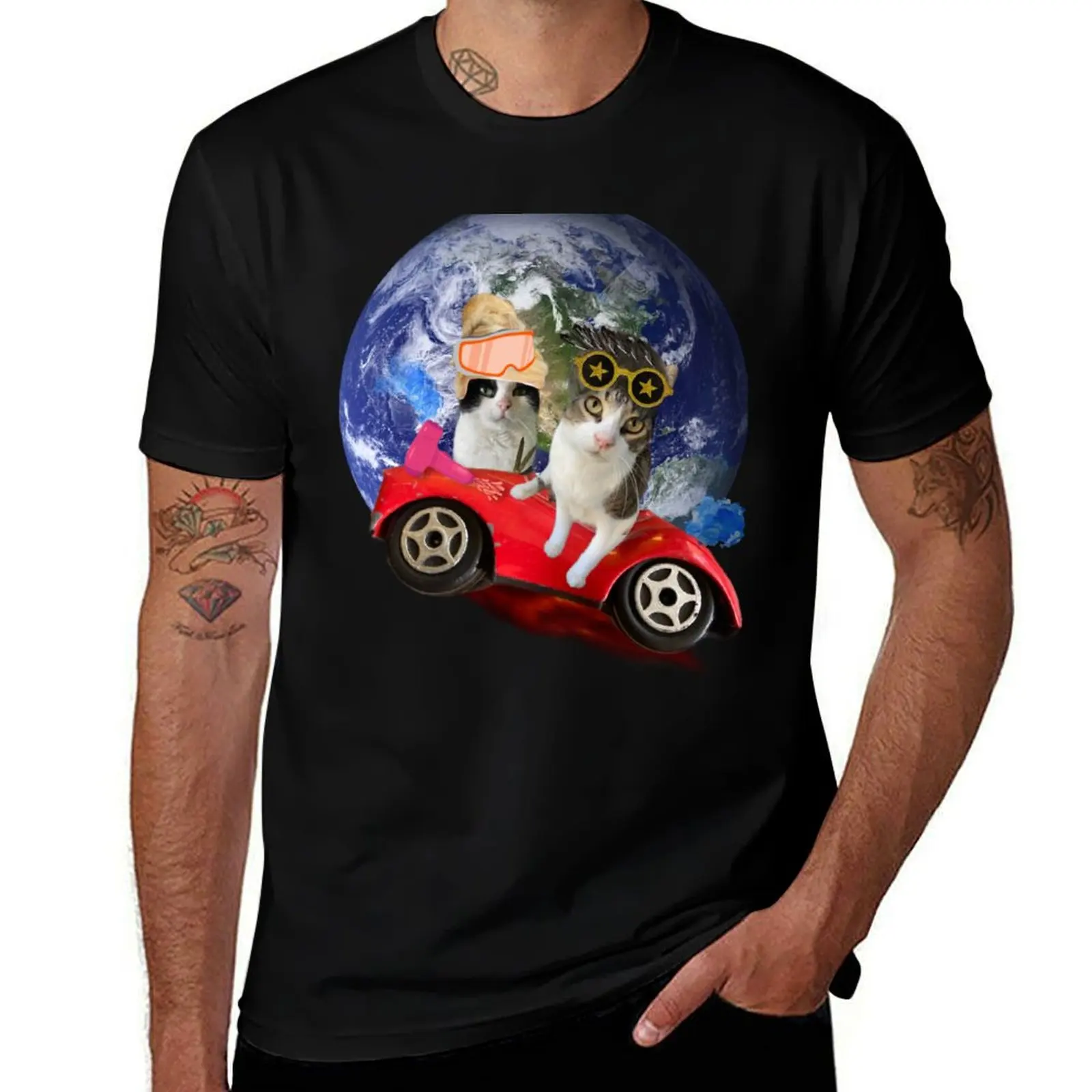 Cutout shape Ernie and Zora go worldwide T-Shirt Large Size Casual Short Sleeve Top T-Shirt