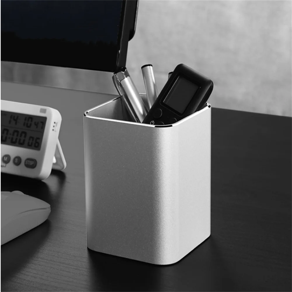 

Desktop Decorative Pen Storage Cup Metal Pen Pencil Holder Tabletop Makeup Brush Storage Holder for Bedroom Vanity Office Desk