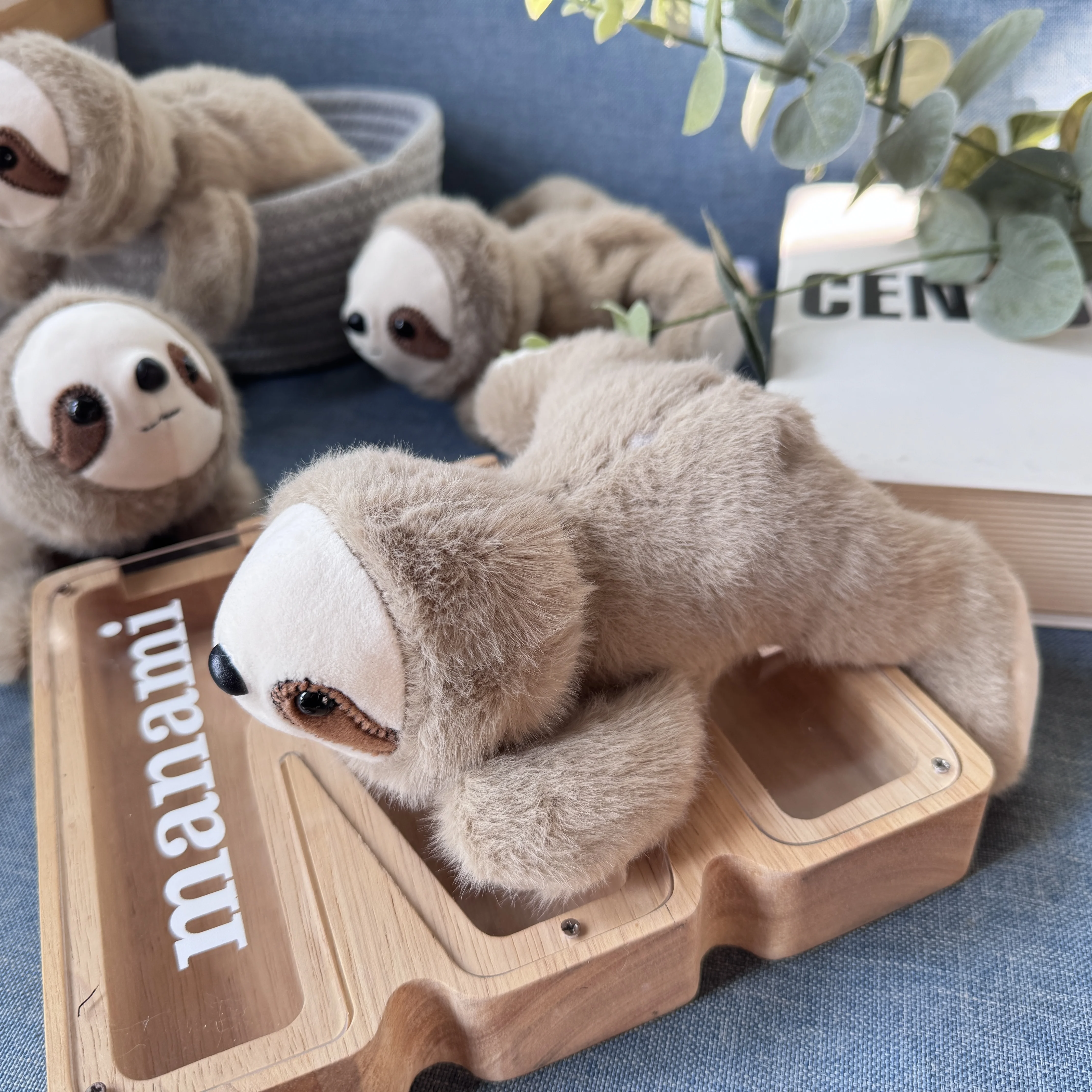 ตุ๊กตาสลอธจำลองขนาด 20 ซม. ตุ๊กตาสัตว์นุ่มนิ่ม ของตกแต่งบ้าน ของขวัญวันเกิด