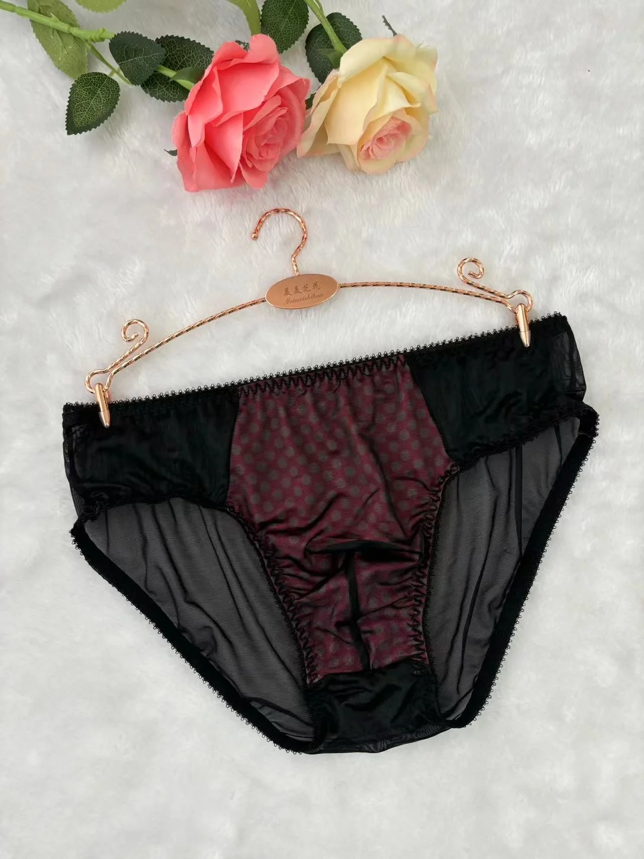

Men's Sexy Silk Me Underwear Comfortable Breathable Smooth Special Design Floral e Briefs mid Waist Nylon Fabric