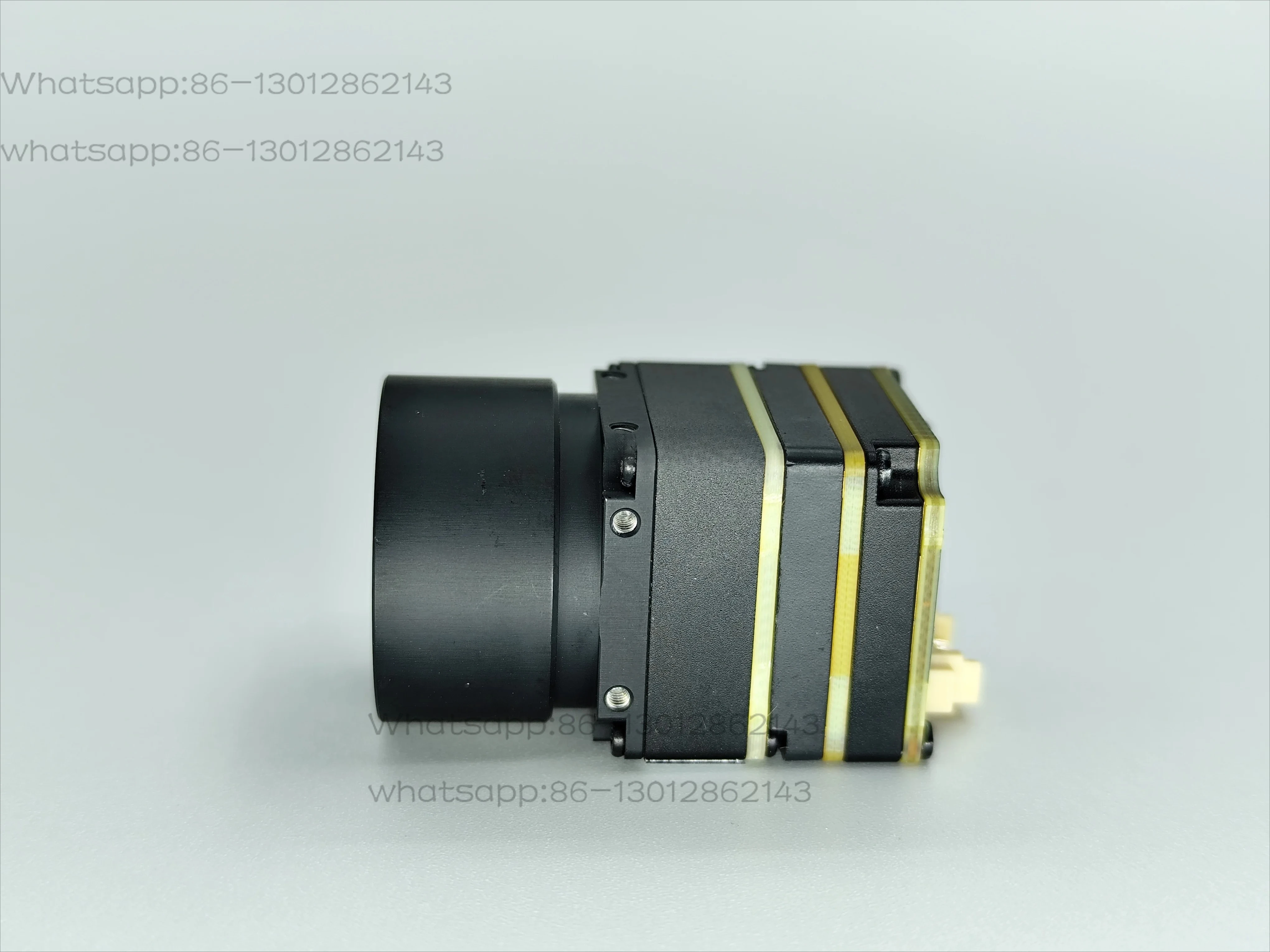 The output of thermal imaging UAV pod detector cvbs is 256 9.7 mm.