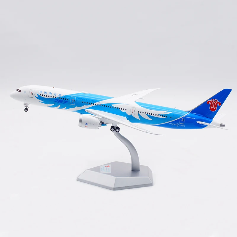 L2012 Alloy Collectible Plane Gift SQ Wings 1:200 CHINA SOUTHERN 