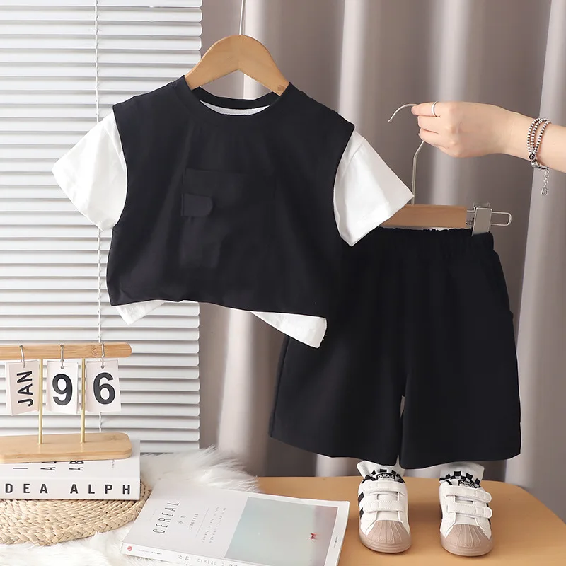 Boys Summer Suit Kids Outfit 2026 New Baby Boy Clothes Pocket Short Sleeve T-shirts and Shorts Two Piece Set Children's Clothing