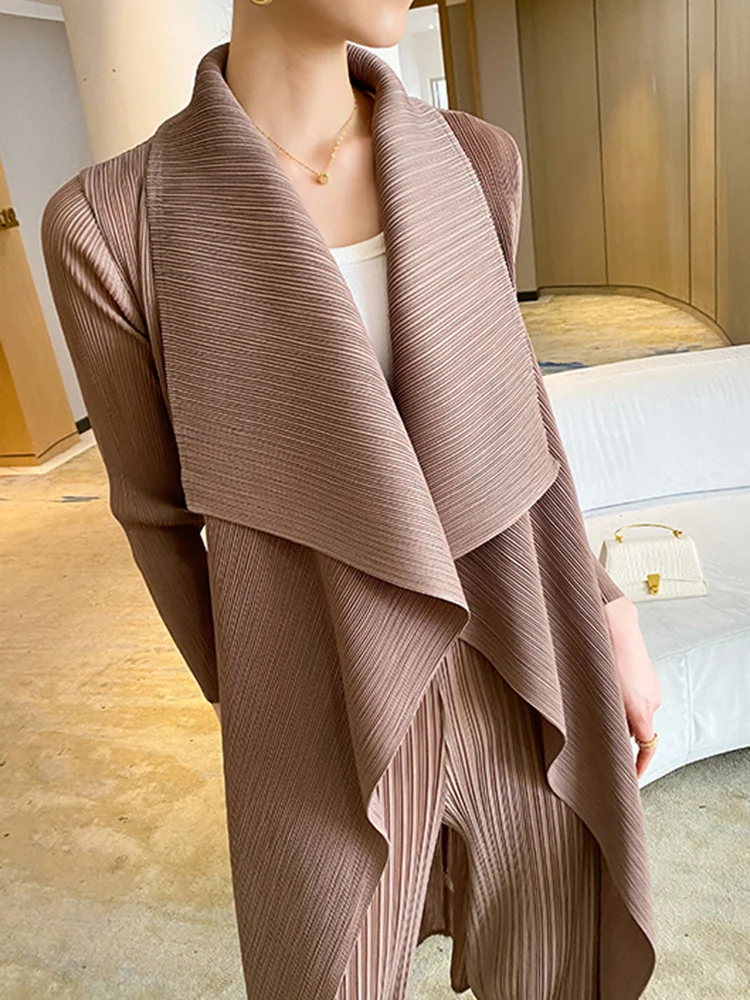 LANMREM Pleated Long Trench Thin Temperament Solid Color Big Lapel Open Stitch Coat Female Fashion Coat 2023 New Autumn 2C785