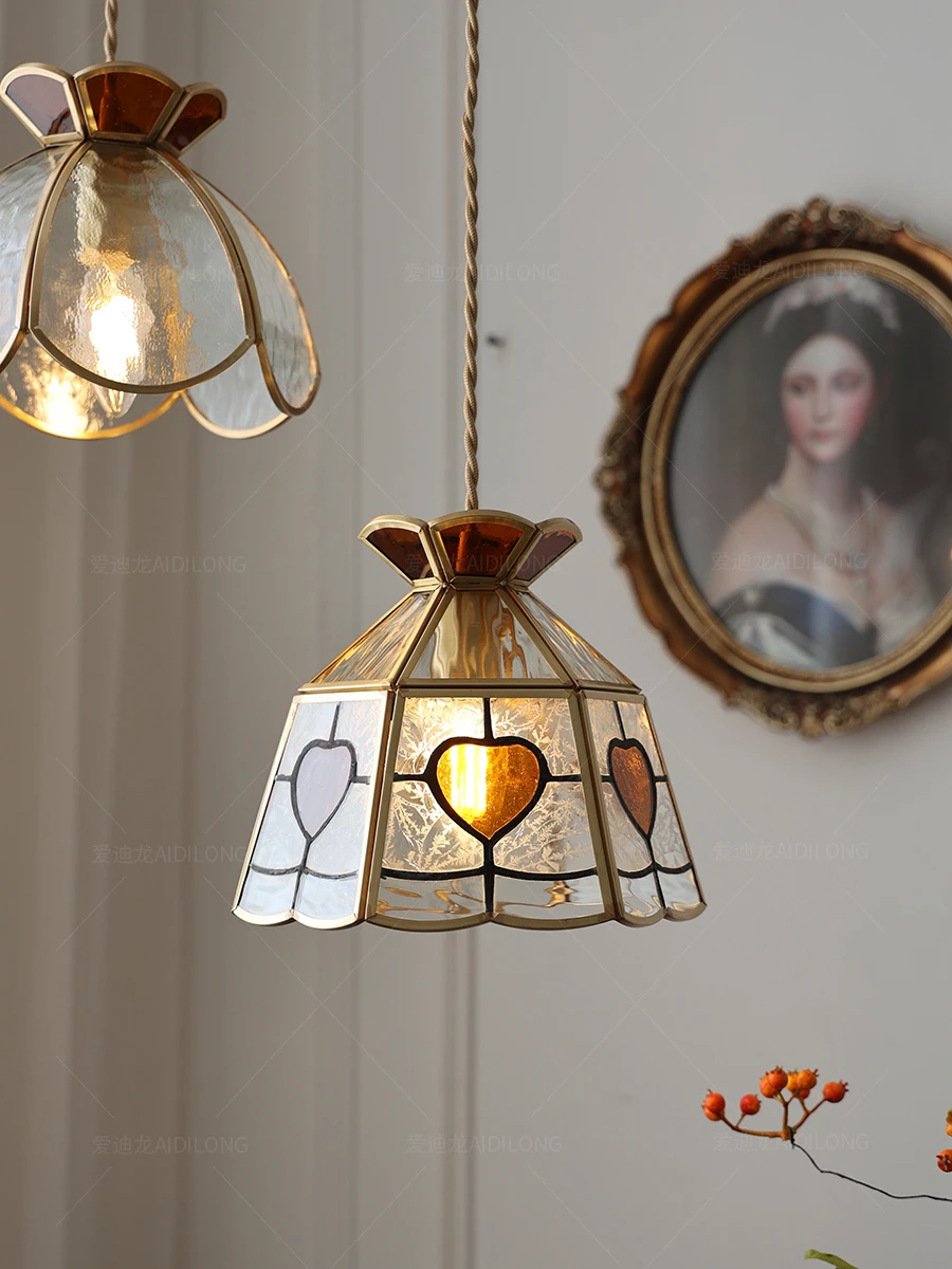 

Vintage brass handmade lampshade American style bedside restaurant cafe ambient light colored glass love chandelier