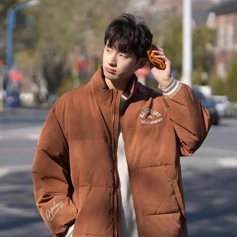 سترة قطنية كبيرة الحجم بياقة واقفة للرجال شتوية جديدة سترة خبز سميكة سترة قطنية ذات علامة تجارية أمريكية عالية الشارع