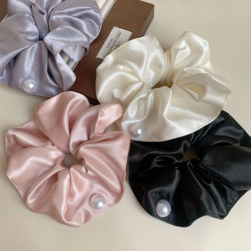 

Light Luxury Satin Pearl Oversized High Elastic Hair Rope High-grade Temperament Retro Fabric Scrunchie Hair Accessories