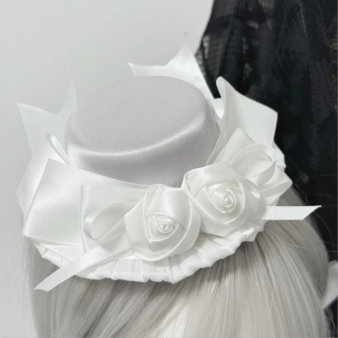 로리타 하라주쿠 Y2K 소녀 고딕 모자 화이트 로즈 작은 모자 머리핀 화이트 JK 보우 헤어 클립 액세서리