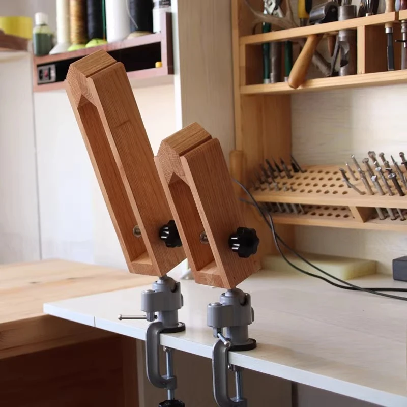 

Красная тень из массива дерева 360 ° Универсальный кожаный зажим для шитья, ручной работы, для крепления материалов