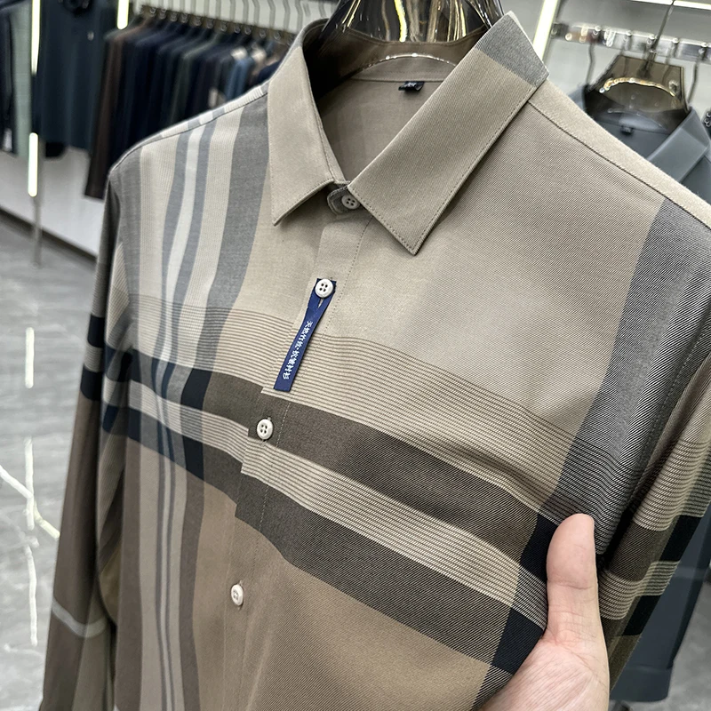 

High-End Men's Long Sve Casual irt Faionable Plaid Midlife Autumn New Arrival Iron-Free Stand Fit Urban Sle