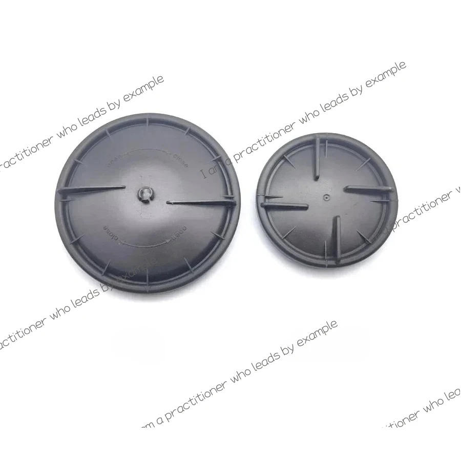 

For BMW 4 Series M4 F32 F33 F36 420 425 428 430i 2014-2016 Headlight Dust Cover Waterproof Dustproof